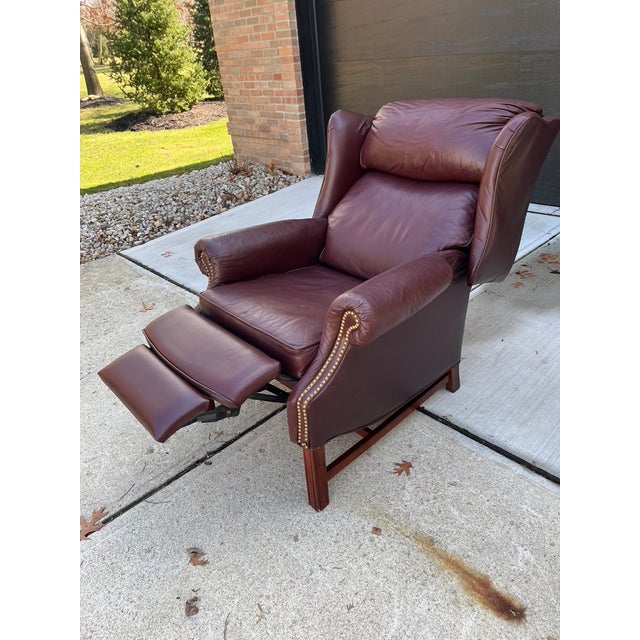 Burgundy 1970s Vintage Lane Acclaim Leather Wingback Chair Recliner For Sale - Image 8 of 13