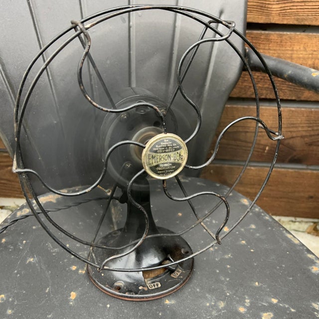 Vintage Emerson B Jr Oscillating Black Metal Desk Fan For Sale - Image 11 of 12
