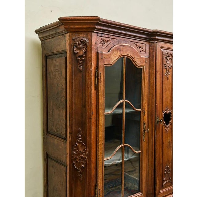 Wood 19th Century Carved Liège Oak Bookcase For Sale - Image 7 of 12
