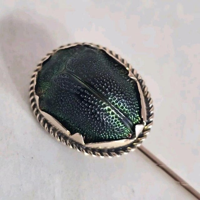 Antique Egyptian Revival Victorian 9ct Gold Scarab Beetle Pin For Sale - Image 10 of 18