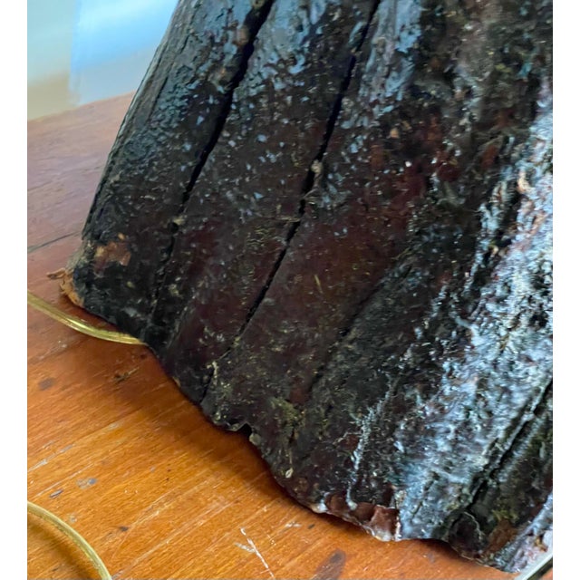 Brown Mid 20th Century Adirondack Cabin Rustic Style Handmade Burl Wood Table Lamp Bark Clock Lacquered For Sale - Image 8 of 12