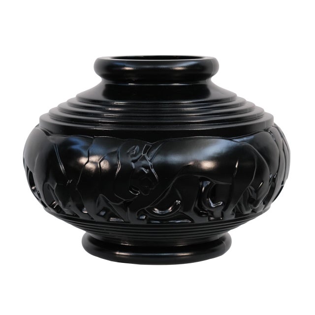 Art Deco Lion Vase by Pierre Davesn, 1930 For Sale - Image 6 of 10