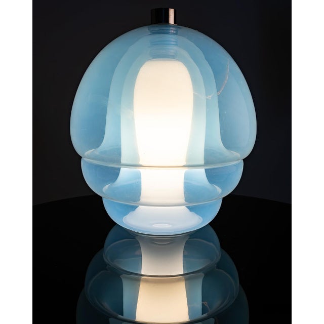 Lámpara colgante modelo Medusa diseñada por Carlo Nason y realizada en Murano hacia 1960–1970. Está compuesta por cuatro...