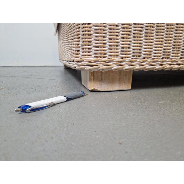 Modern Outdoor Wicker Linen Sofa by DFN SRL for Dolcefarniente Leda, Italy For Sale - Image 13 of 16