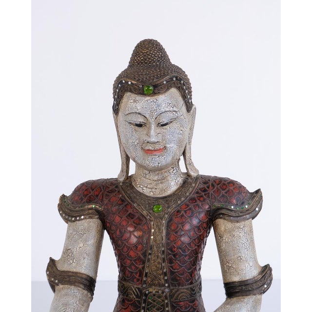 1920s Buddha Figure in Carved Wood, Thailand, 1920s For Sale - Image 5 of 8