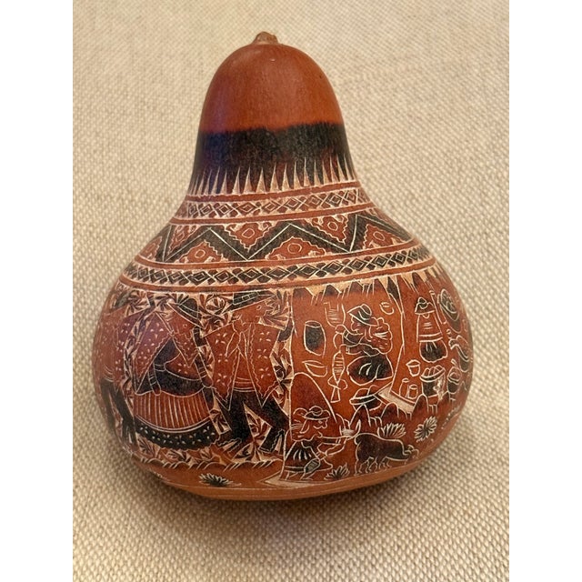 Large Vintage Peruvian Mate Burilado Hand-Carved Storytelling Gourd Rattles – Pair For Sale In Baltimore - Image 6 of 12