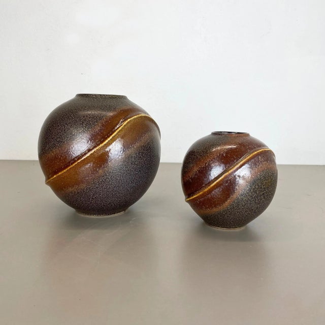 Pottery ceramic vase set of 2 Producer: Dümler and Breiden, Germany Decade: 1970s Description: Original vintage 1970s...
