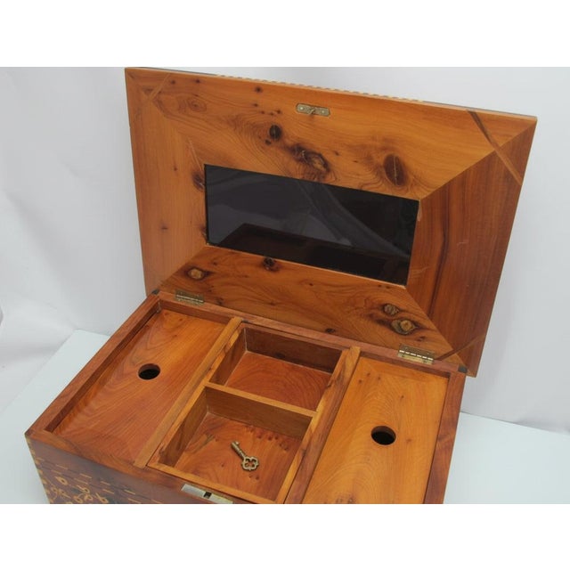 Wood Moroccan Thuya Burl Wood Marquetry Mother of Pearl Inlaid Jewelry Lock Box For Sale - Image 7 of 11