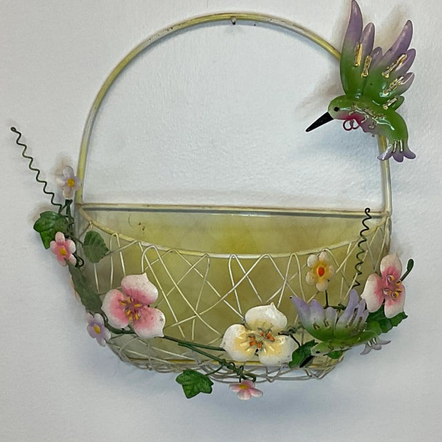 Mid 20th Century Italian Tole Wall Pocket-Basket With Hummingbirds. For Sale - Image 11 of 12