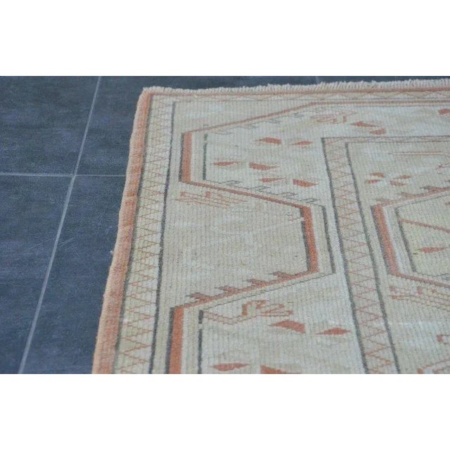 Art Deco 1960s Beige and Orange Vintage Rug For Sale - Image 3 of 11