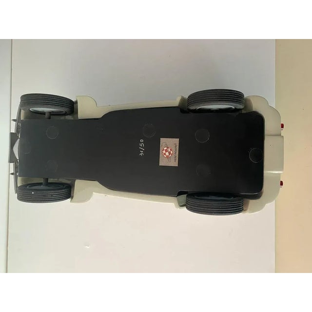 Aroutcheff ARARG JUVA 4 grey 31/50 vanCardboard dimensions: 49x22.5x21cmDimensions: 33x 14x12.5cm This piece has an...