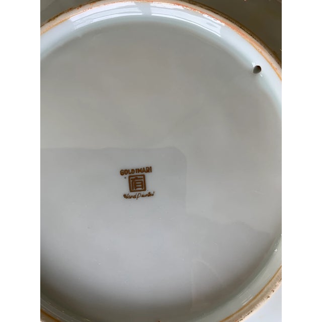 1970s Vintage Gold Imari White Lotus Blossom on a Black Background Decorative Wall Plate For Sale - Image 5 of 8