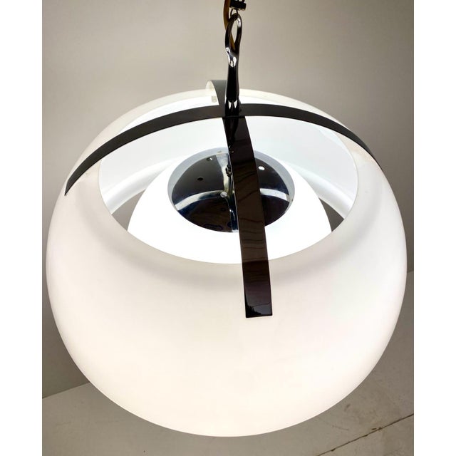 Silver Omega Ceiling Light by Vico Magistretti for Artemide, 1962 For Sale - Image 8 of 14