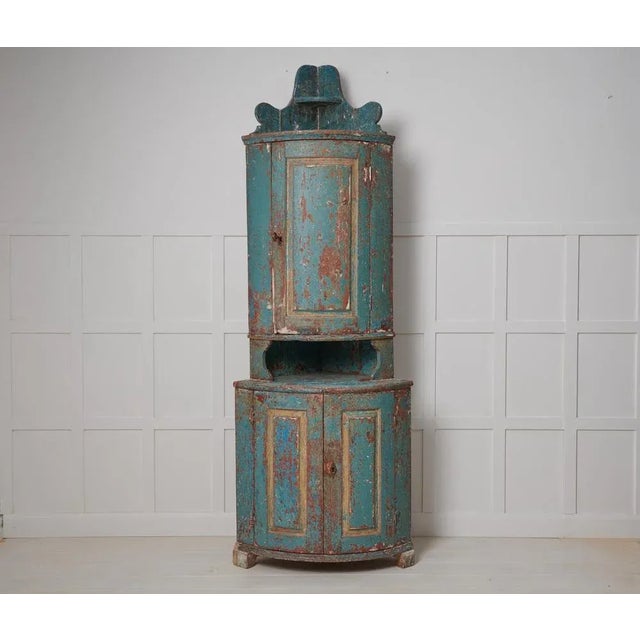 Antique Swedish corner cabinet. The cabinet is a genuine Swedish country house furniture from the early 1800s. Old...