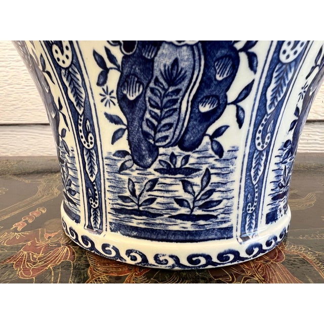 Vintage Large Delft Ginger Jar Vase Blue & White Floral Royal Sphinx Lidded Urn For Sale - Image 11 of 18