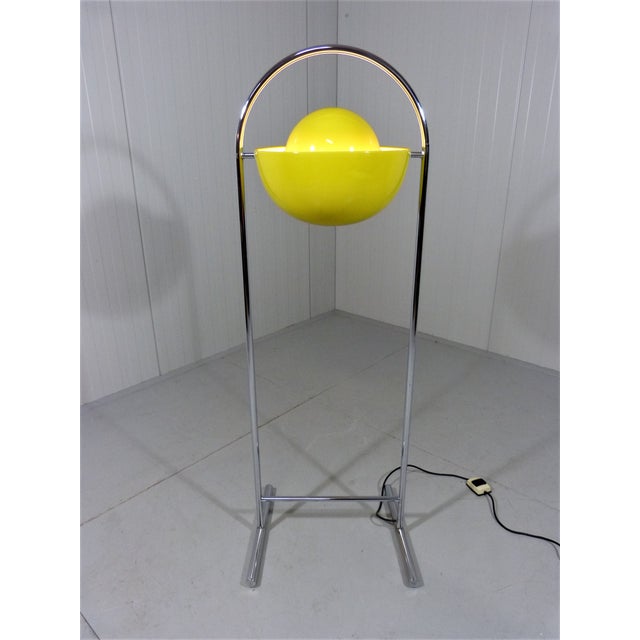 Yellow Flowerpot Floor Lamp in the style of Panton, 1960s For Sale - Image 11 of 18
