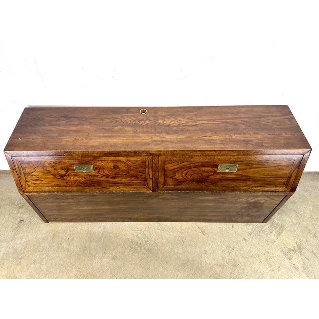 Mid-Century Modern 1970’s Henredon ‘Scene One’ Campaign Style Oak & Brass Queen Storage Headboard For Sale - Image 3 of 12