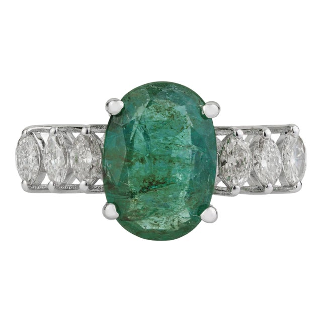 Modern Mid Century Style 2.54 Ct Oval Emerald & Marquise Diamond Ring in 925 Silver Size 8.5 For Sale