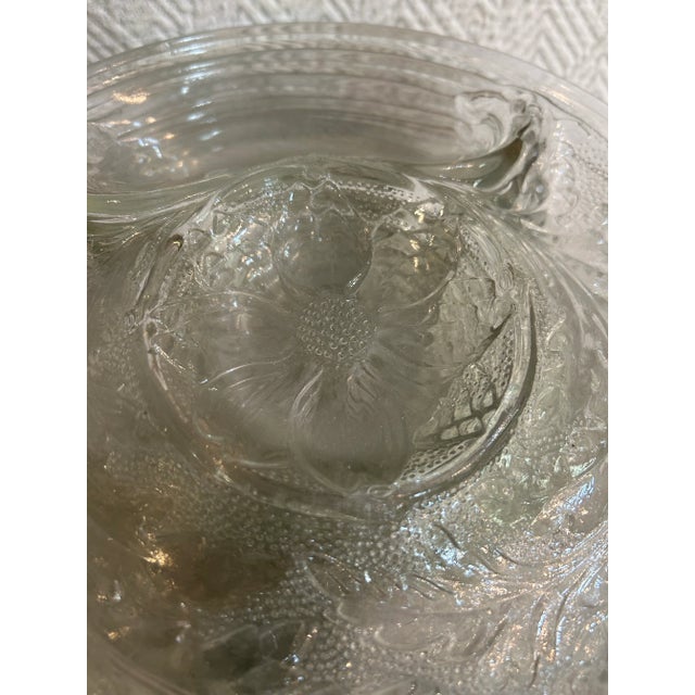 Vintage Clear Glass Sunflower Pattern Artichoke Plates - a Set of 6 For Sale - Image 4 of 6