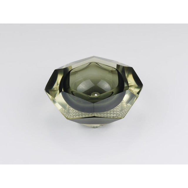 Sommerso Faceted Diamond Caviar Bowl in Murano Glass by Mandruzzato, Italy, 1960s For Sale - Image 4 of 13