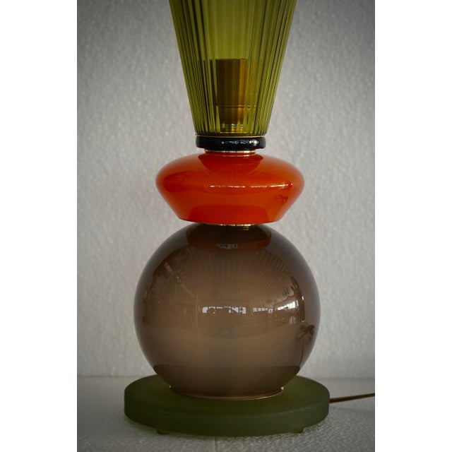 A unique and original Murano glass table lamp sculpture. Its captivating shape is thanks to the unique Murano glass...