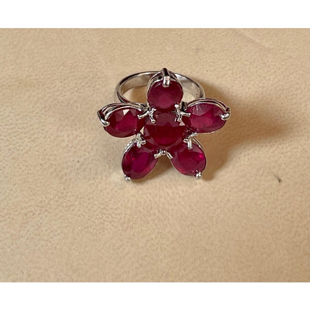Ruby Red 15 Carat Treated Ruby Big Flower Cocktail Ring in 18 Karat White Gold For Sale - Image 8 of 18