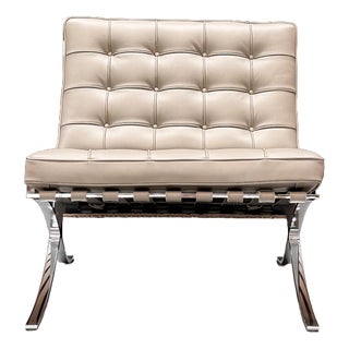 Barcelona Chair in Light Grey Volo Leather by Ludwig Mies van der Rohe for Knoll Inc. / Knoll International, 2010s For Sale