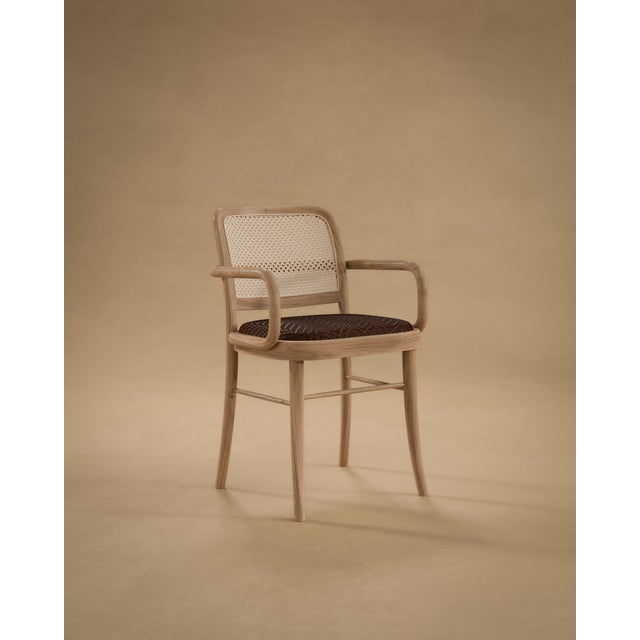 Inspired by the confidence and enduring legacy of Charles James Fox, the Charles II Dining Chair transforms the rituals of...