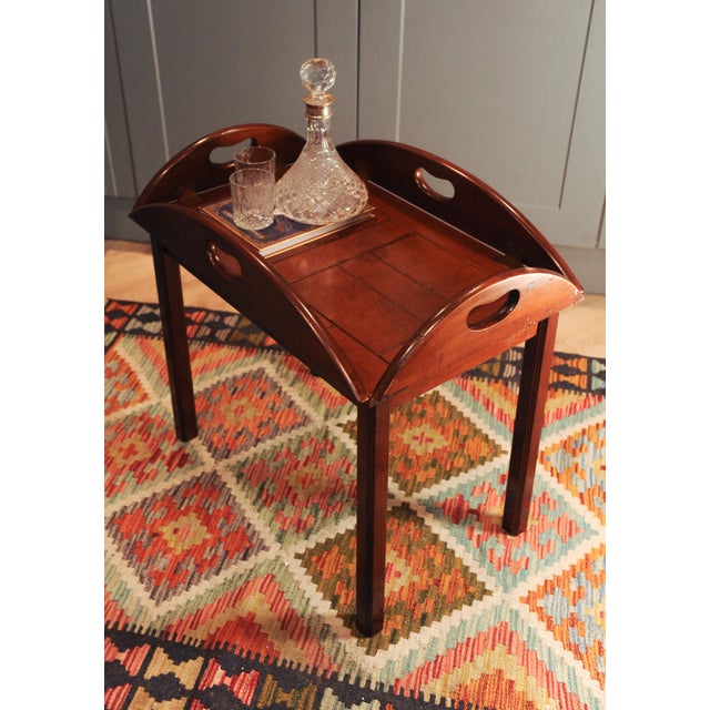 1970s Victorian Military Campaign Mahogany and Brass Butlers Tray Table, Set of 2 For Sale - Image 5 of 14