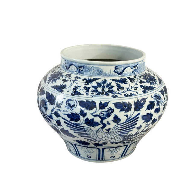 1980s Vintage Ming Style Chinoiserie Blue and White Vase 11" H For Sale - Image 5 of 12