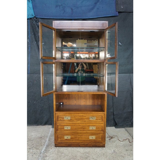 1980s Henredon Scene One Oak Campaign Curio Display Cabinet Library Bookcase 84" For Sale - Image 11 of 15