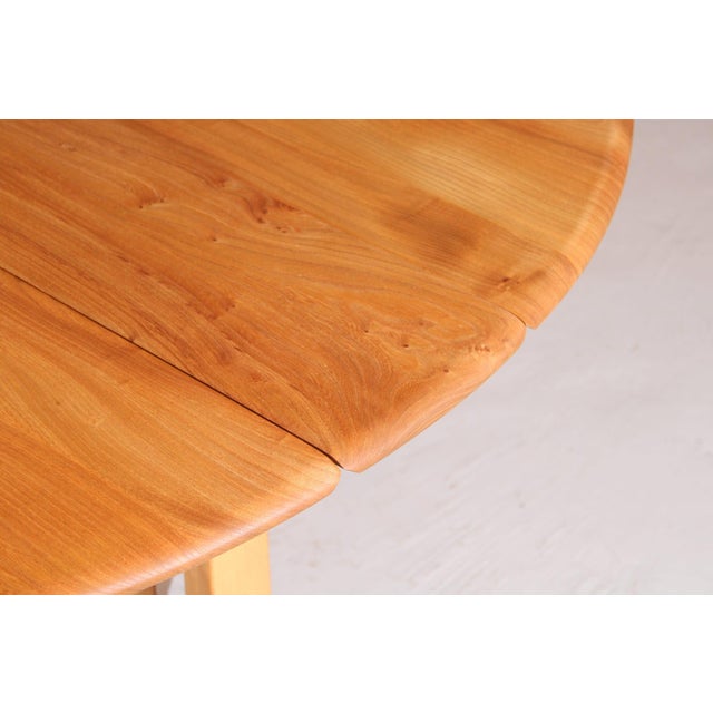 Mid-Century Model 610 Gate Leg Dining Table from Ercol, 1970s For Sale - Image 6 of 11