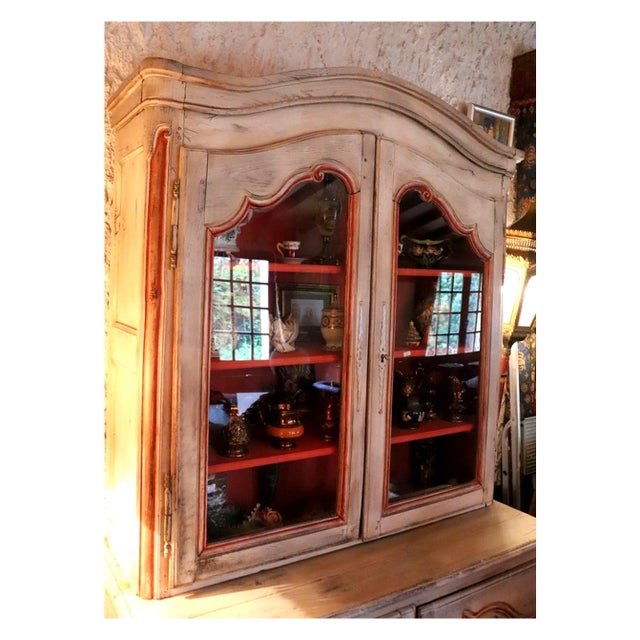 Antique Louis XV Buffet in Walnut For Sale - Image 3 of 8