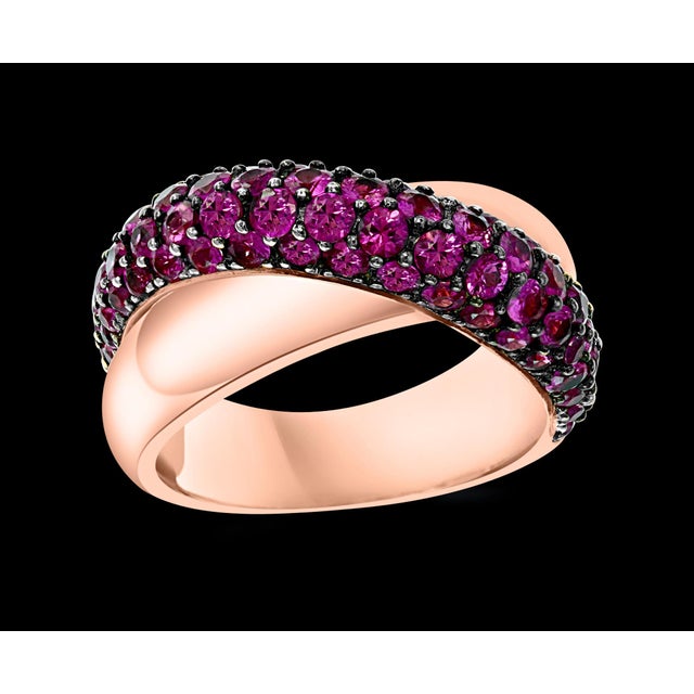 Modern 3 Carat Ruby 18 Karat Rose Gold Cross Over Ring 13 Grams Size 8 For Sale - Image 3 of 8