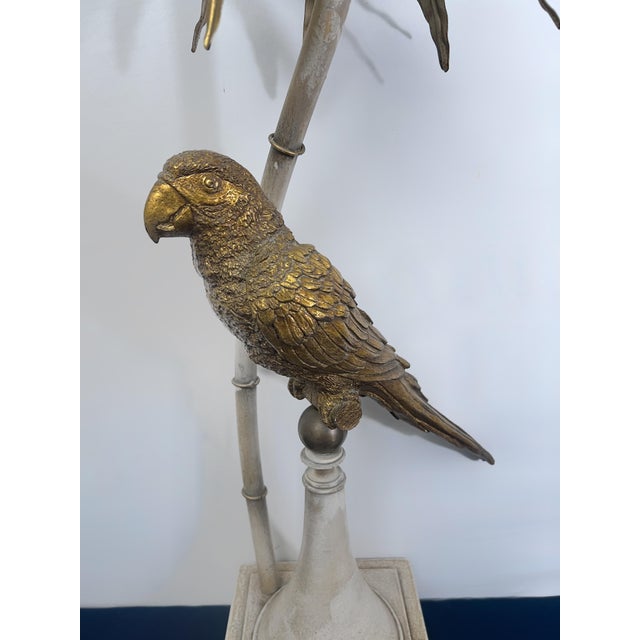 Vintage Hollywood Regency Palm Tree Parrot Table Lamp For Sale - Image 4 of 12