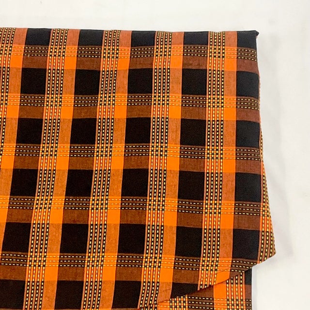 1980s 1980s Vintage Americana Arts & Crafts Tablecloth - 94” Round, Halloween & Thanksgiving For Sale - Image 5 of 9