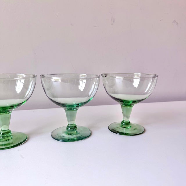 Late 20th Century Blown Glass Champage Coupes: Set of Four For Sale - Image 4 of 5