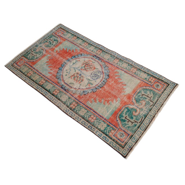 1970s Turkish Hand Knotted Small Rug Distressed Doormat Kitchen Entrtyway Deco - 2′4″ × 4′4″ For Sale - Image 5 of 16