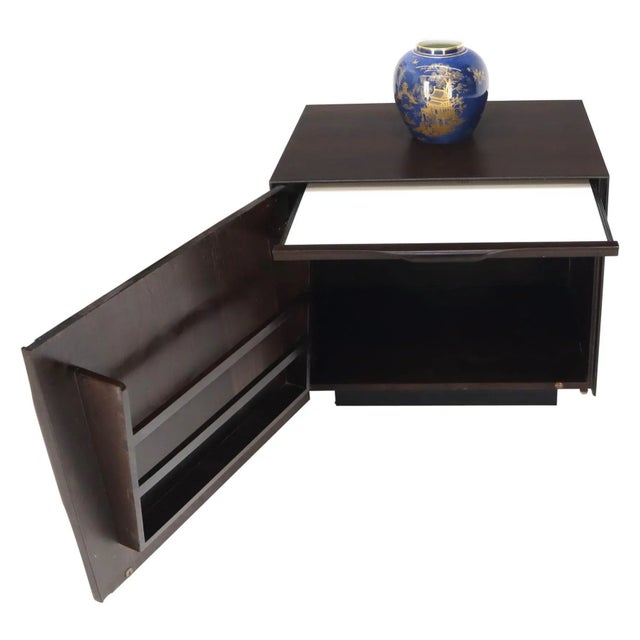 Mid-Century Modern Cube Shape Compact Liquor Cabinet End Table Espresso Finish For Sale - Image 13 of 13