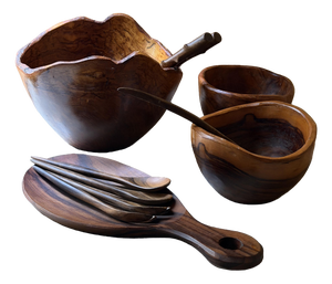 Hand-Carved Olive Wood Serveware, 1980s, Set of 16