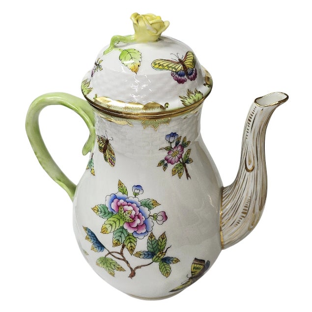 Vintage Herend Queen Victoria Vbo Hand-Painted Porcelain Tea & Coffee Service - Set of 4 For Sale - Image 9 of 18