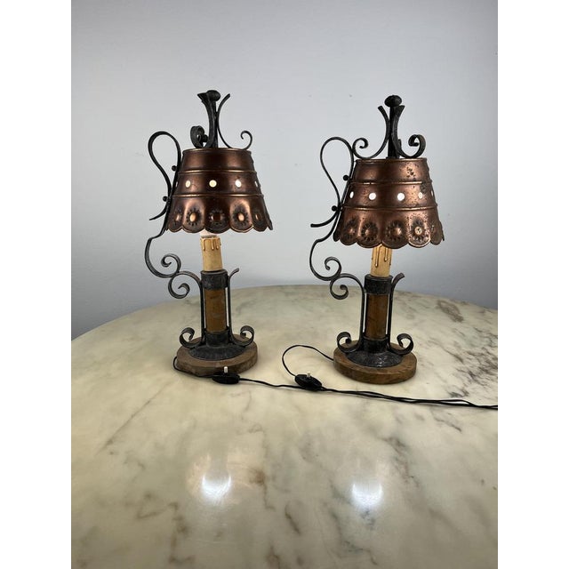 Pair of Italian brutalist -style table lamps, 60s. Made mainly using iron and copper, they best represent the typical...