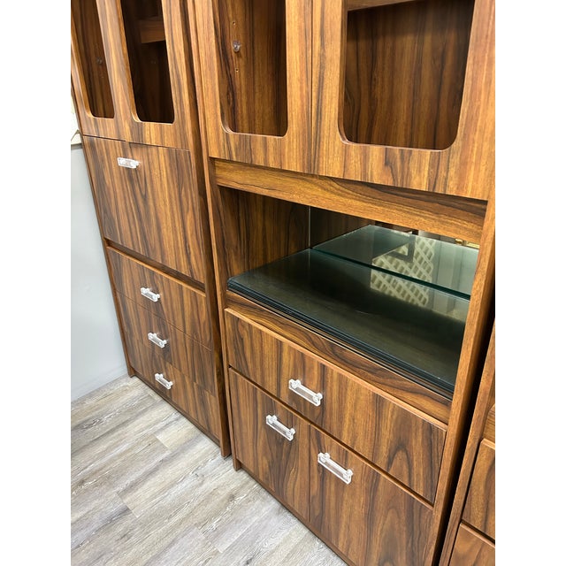 Mid Century Modern Danish 3Pieces Rosewood Veneer Wall Unit With Lucite Handles For Sale - Image 9 of 9