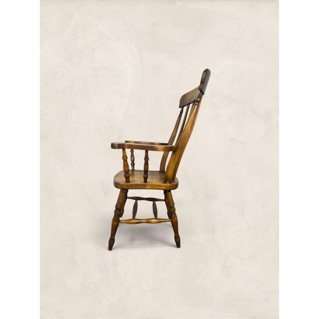 Antique English Windsor Style Country Armchair Windsor chairs have been part of British rural life for centuries, and for...