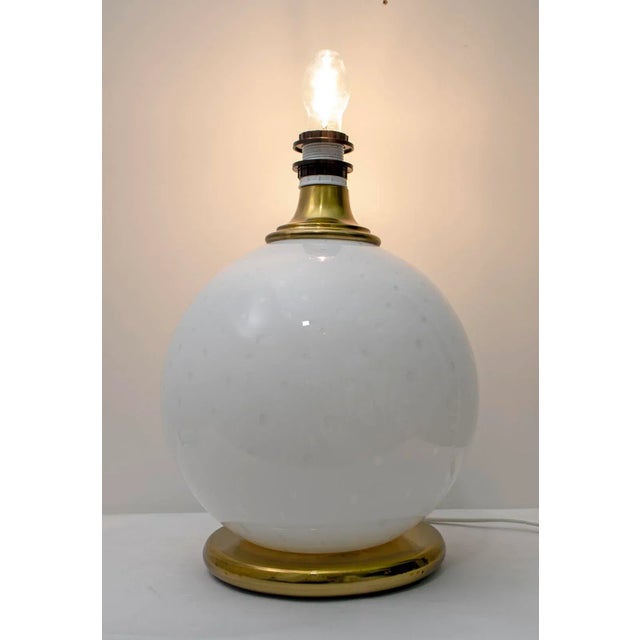 Mid-Century Brass and Murano Glass Table Lamp, 1970s For Sale - Image 4 of 8