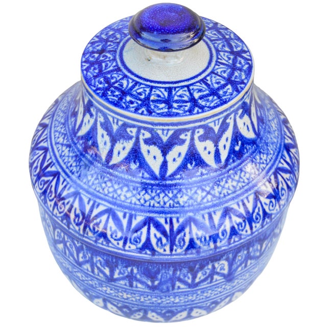 Blue Early 20th Century Handcrafted Blue Moorish-Patterned Ceramic Art Vase For Sale - Image 8 of 13