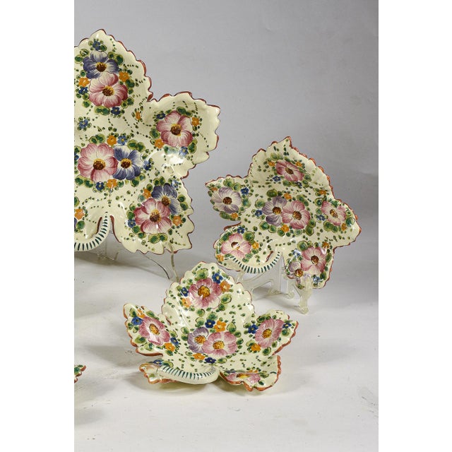Ceramic Saucers and Serving Dishes from Ars Deruta, 1950s, Set of 8 For Sale - Image 4 of 9