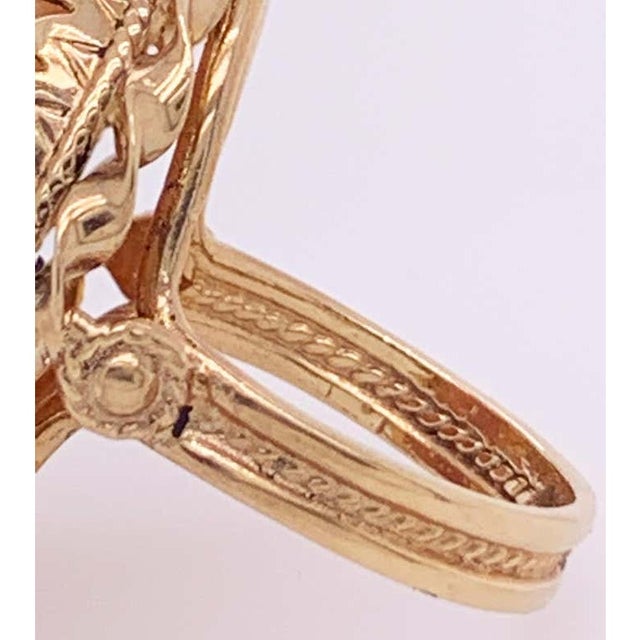 Yellow 14 Karat Yellow Gold Cameo Ring 8.22 Grams Total For Sale - Image 8 of 12