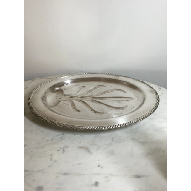 Elegant serving tray for meat 16' long 12' wide very stable footed tray, silver on Cooper in good vintage conditions just...