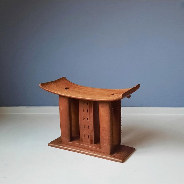 Vintage African Ashanti Stool, 1960s For Sale - Image 3 of 9